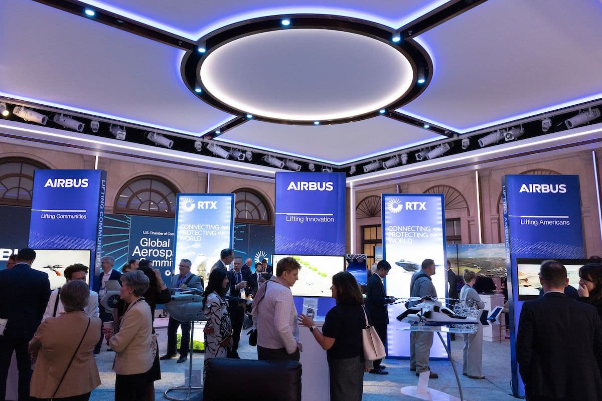 RTX Airbus booth