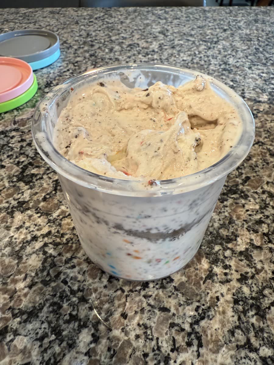 M&M and Oreo homemade ice cream
